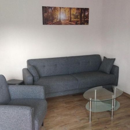 Untere Ferienwohnung Asshoff in Ahorn Berolzheim Exterior foto